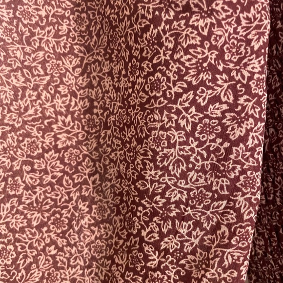 Madewell Floral Smocked cottage milkmaid Purple +white floral print top large - Picture 7 of 9